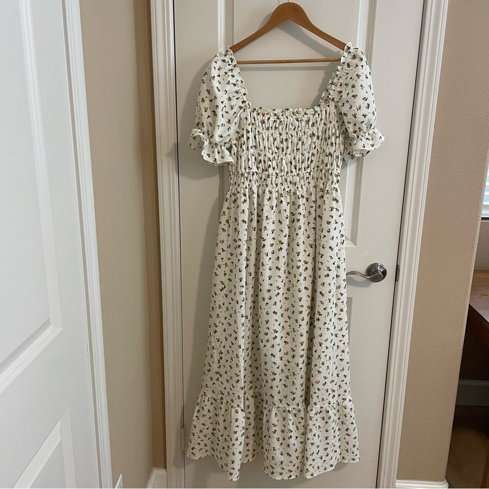 O.P.T. Ditsy Floral Print Smocked Maxi Dress White  Size Medium - Picture 9 of 10